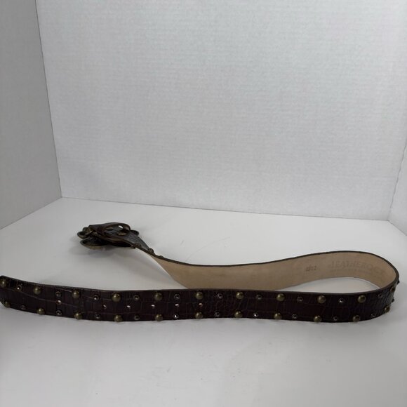 LeatherRock Croc Pattern Leather Belt Rhinestone/Stud Fleur-De-Lis Buckle 32" - Picture 7 of 10